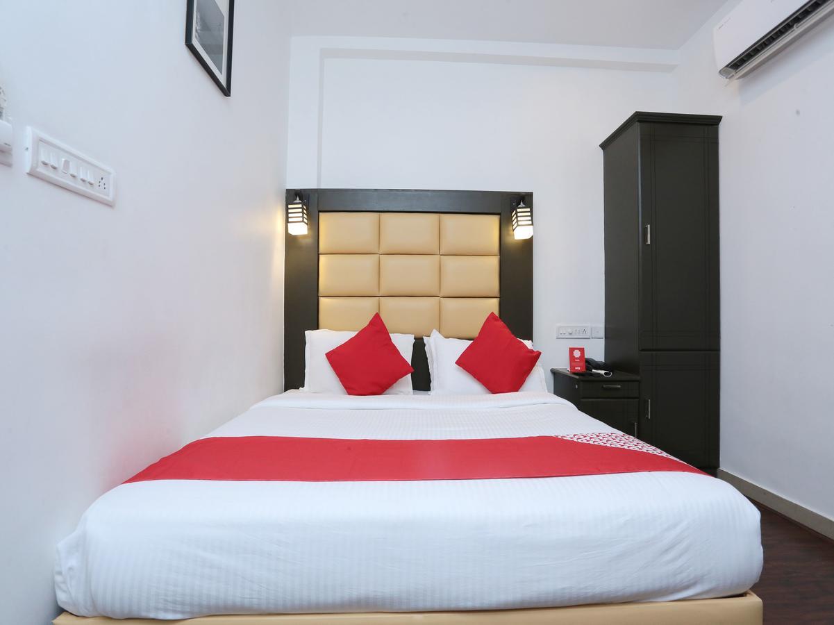 Hotel Qube Kochi Ngoại thất bức ảnh