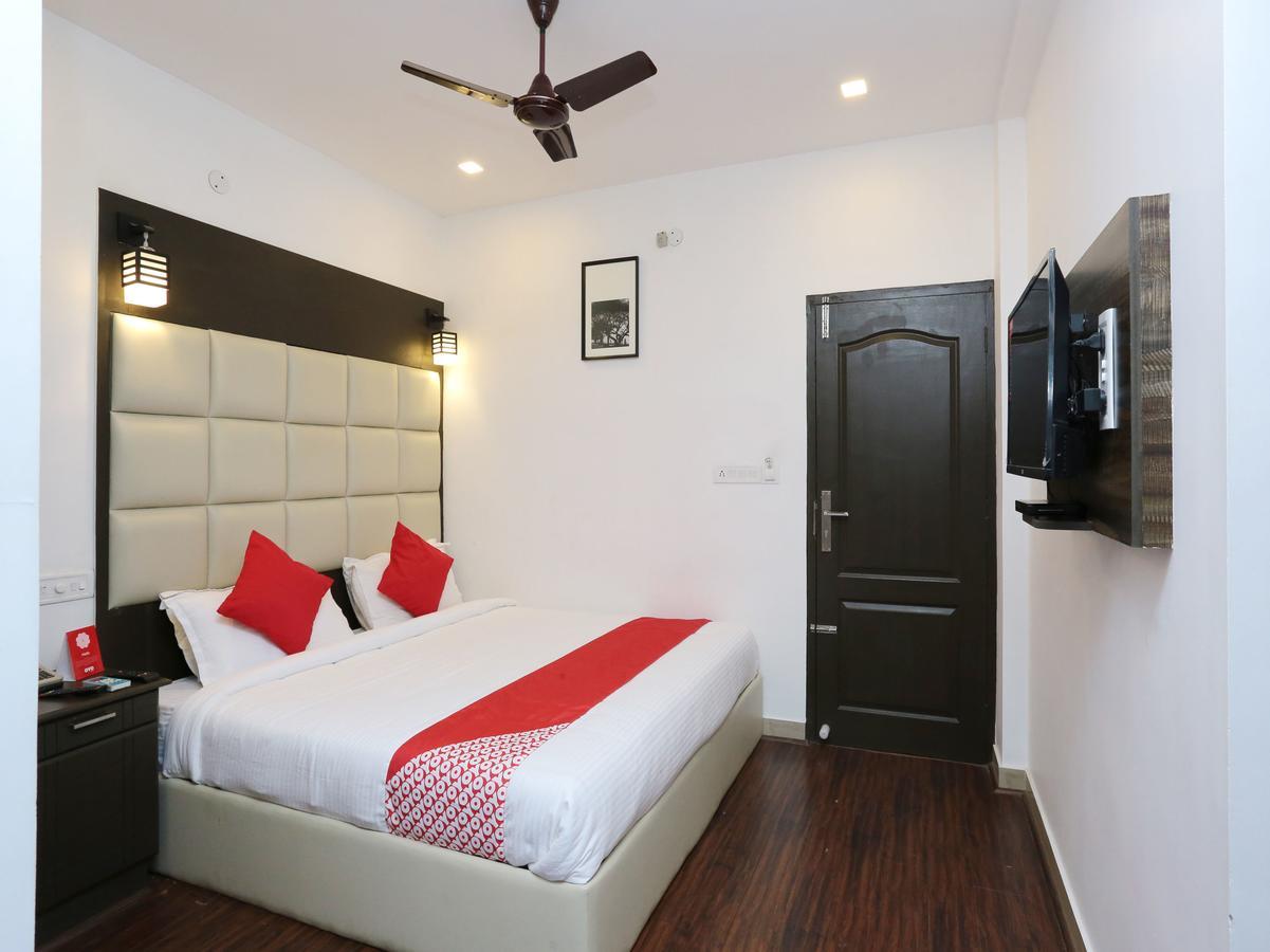 Hotel Qube Kochi Ngoại thất bức ảnh