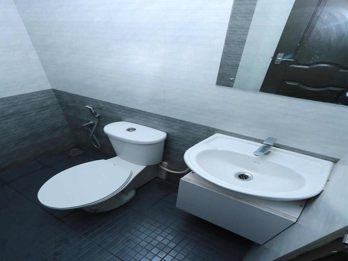 Hotel Qube Kochi Ngoại thất bức ảnh