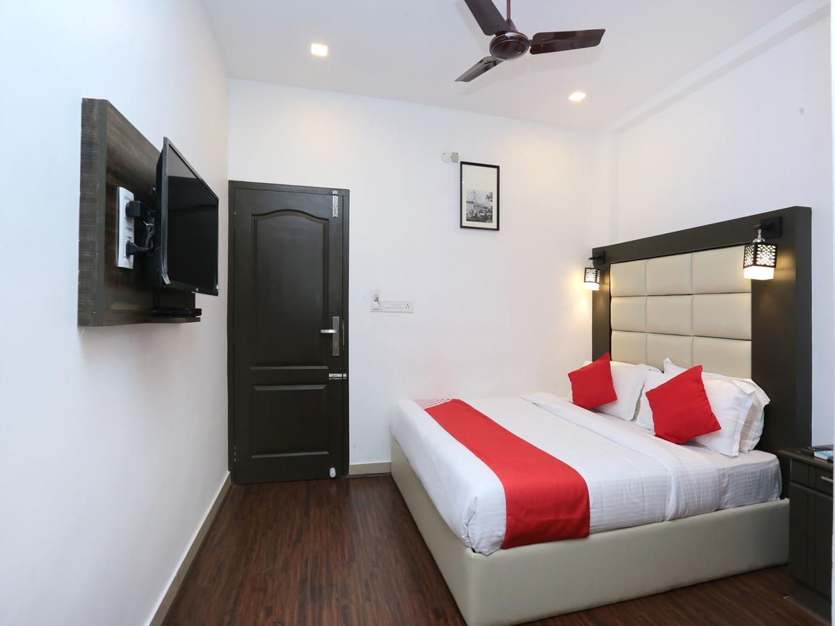 Hotel Qube Kochi Ngoại thất bức ảnh